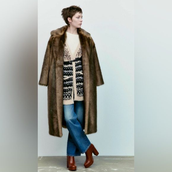 JACQUARD KNIT CARDIGAN M-L | ECRU/ BROWN
REF. 3920/104 - Picture 6 of 7